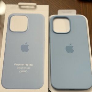 Apple iPhone 14 Pro Max Silicone Case - Light Blue